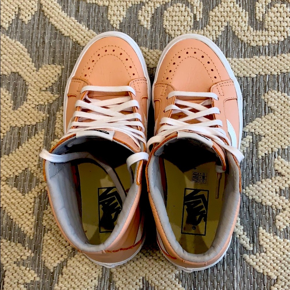 NEVER WORN, BRAND NEW: Pink High Top Vans